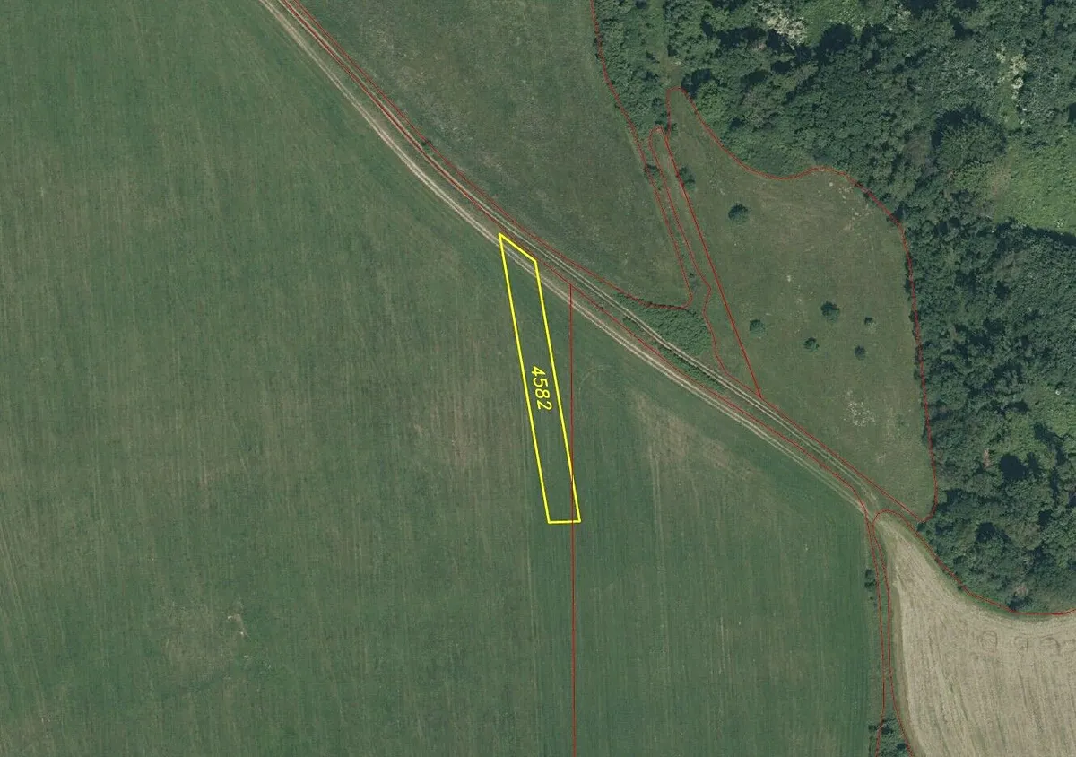 Prodej pole 1430 m²
